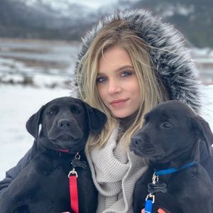 Meet your Posher, Lilly